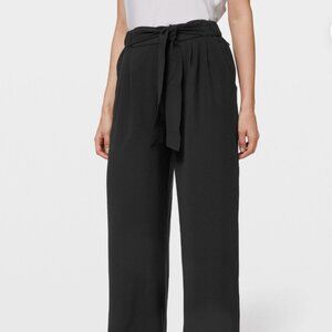 Lululemon Noir Pant Black SIZE 10